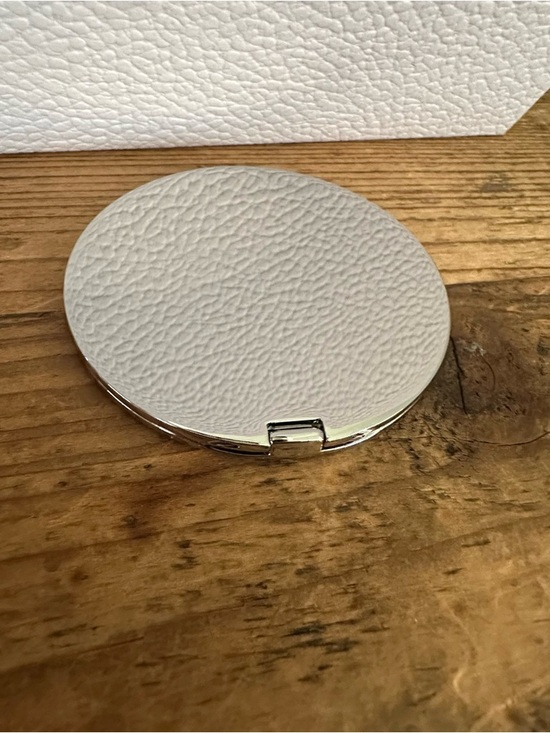 Dior Silver Double Mirror Compact w/Box NO LIPSTICK - Picture 4 of 5